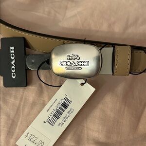 Coach Beige Leather Belt with Sinature Mental Buckle